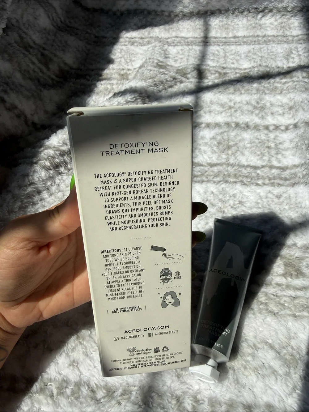 Aceology detoxifying treatment